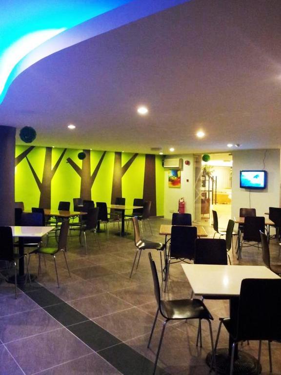 Hotel Casuarina